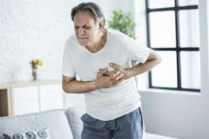 حمله قلبی در سالمندان