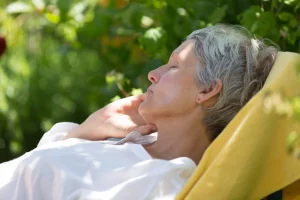 درمان بی خوابی در سالمندان